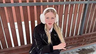 a stranger divorced me for sex by offering a new iphone, and i rode his big cock