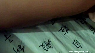 chubby milf sucks cock in arousing homemade experience!