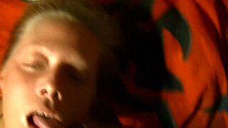 Some cum for the girlfriend, she loves it