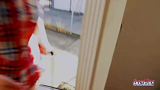 Blonde Cutie Annie Archer Rubs Her Twat With A Sex Toy And Gives A Bj