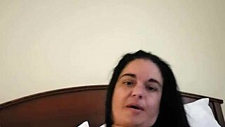 Petite Emy Angel Amusing with Her Sexy Body?