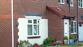 Newbie Meets Leeds Nerd In Reality Show