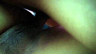 היי, רוצה לראות חורג מכה את החורגת בפעולה קשה?