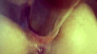 Chatting with the perfect brazilian babe amateur girl