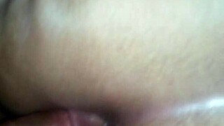 Por El Culo Se Lo Dejo Caer!