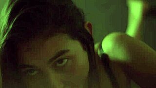 A petite Venezuelan seeks study help with sexual results.