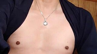 Relato de corneador with big monster cock solo action.