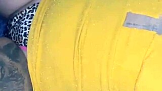 Girl Opens Legs For Eating And Sucks Everyone