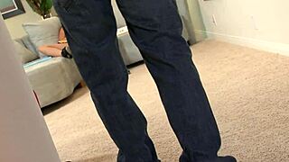 Angelica Heart rocks heels and glasses while mastering outdoor blowjob skills