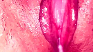 Taze Amatör Pembe Am Bekaretini Kaybetikten Sonra İçine Boşaltıldı