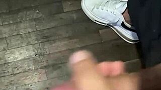 Jerking off to a married lady’s video, check it at the end for fun!