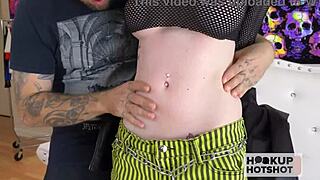 Pale Queen Leda Elizabeth Craves That Massive Shaft