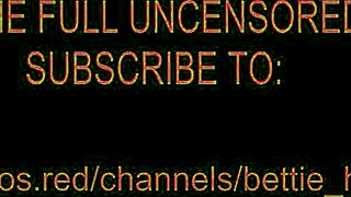 Bettie Hayward Κερδίζει Αύξηση με Spanking Γραμματέα