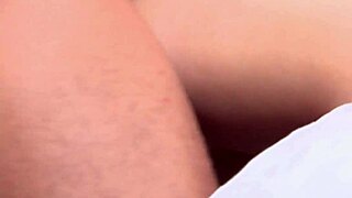 Hot asian massage session turns passionate and quick