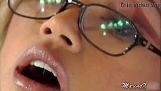 asian milf maxine relaxes with a tight hole massage