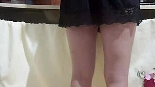 this hot employee flashes in the kitchen, making me crazy horny