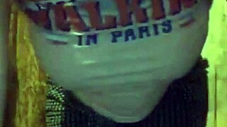 look at this rusa hermosa's big tits