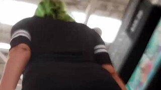 Check out that big ass latina in the supermarket