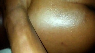 Big Tits Amateur Shows Off Huge Ass in Homemade Clip