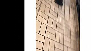 Big booty nalgona shakes ass