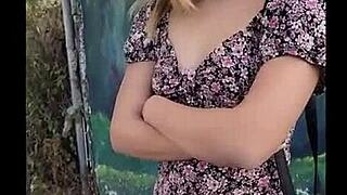 Kurush Alice Marin Diikat untuk Syot BDSM Luar