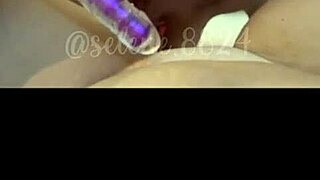 Realizei minha fantasia com minha amiga dominando ela?