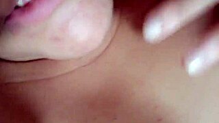 boldly cleaning vibrator and cumming hard.