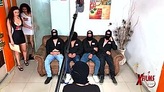 Peruanos pasan casting porno y se cogen a ricas extranjeras 😏