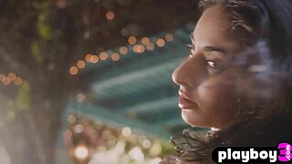 Beautiful small tits milf leighla habib exposing amazing all natural body