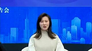 Famous Chinese Finance Star Dorrit Yaqi SUCKS My COCK And SWALLOWS