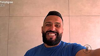 Slutty tigress desires quickie sex with riding