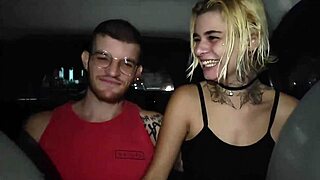Crossdressing Couple Has Gay Sex In Uber, Driver Films