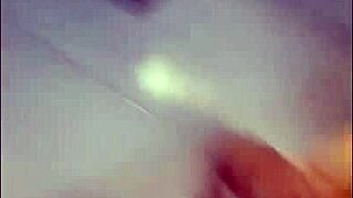 she pretends not to speak the language but we connect through sex - jhodez1