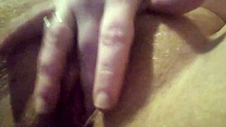 amateur milf wife masturbates to multiple orgasms 😍