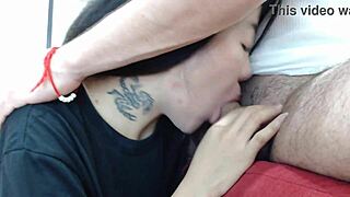 직장에서 예쁜 한국 창녀가 크림파이 받는 또 다른 하루