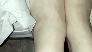 i show my bare natural feet without polish, gretala style.