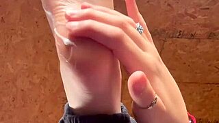 does the girl like lotion on her feet?