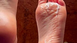 does the girl like lotion on her feet?