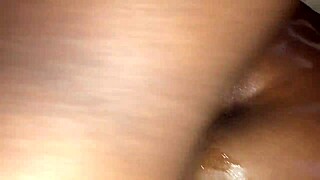 Want to see royalty in anal sex?