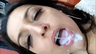 homem beringela enfia no cu da barbie