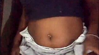 Next Door Ebony Milf Flashes Tits In Shorts!