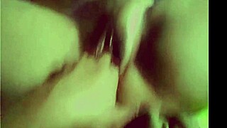 Âng Xấu Chịu Khó Làm Vậy Em Chịu Không Nỗi