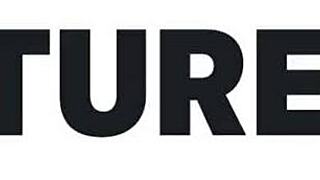 I watched a smart guy easily seduce a mature woman renting an apartment