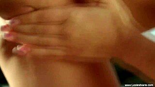 Cougar and milf lesbians kissing and masturbating together