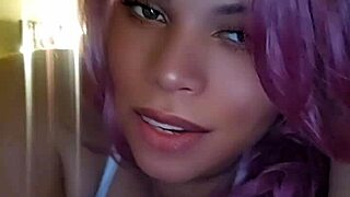 Camgirl Angelg Performs Sexy Show For Viewers