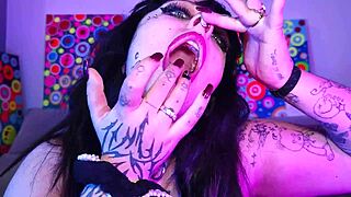 deedee love loves cum