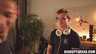 Shy Guy Scott Finn Fucked By Gay Pornstar Des Irez In Bareback Hardcore