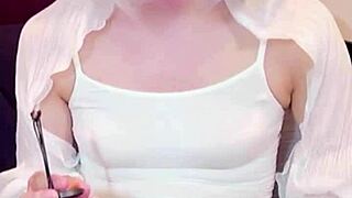 i watch masked beauty masturbate in crossdressing