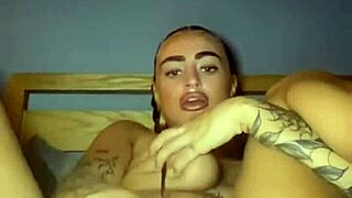 Does This Thick Emo Whore Finger Her Tight Asshole?