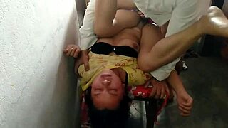 Student kisses teacher secretly in front of class